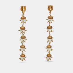 Pre Owned Gucci Feline Head Spiked Faux Pearl Gold Tone Clip-On Earrings