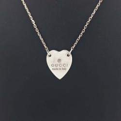 Pre Owned Gucci Silver Heart Chain Necklace
