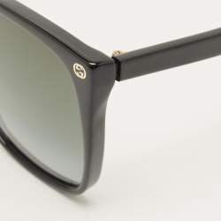 مملوكة مسبقًا Gucci Black Gradient GG0022S Oversized Sunglasses