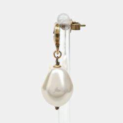 Pre Owned Gucci Gold Plated Metal earrings