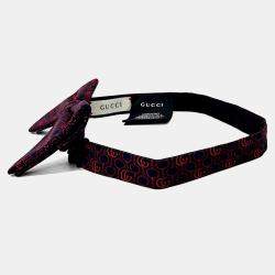 Pre Owned Gucci Silk bow tie