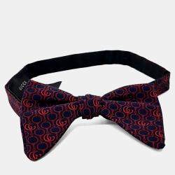 Pre Owned Gucci Silk bow tie