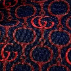 Pre Owned Gucci Silk bow tie