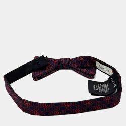 Pre Owned Gucci Silk bow tie