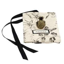 Pre Owned خاتم غوتشي لون ذهبي مرصع كريستال متعدد الألوان أيقونة أناناس مقاس 54