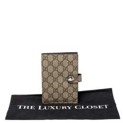 مملوكة مسبقًا جراب جواز سفر غوتشي كانفاس سوبريم جي جي بيج