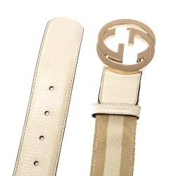 مملوكة مسبقًا Gucci White/Beige Web Canvas and Leather Interlocking G Belt 80CM