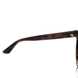 Pre Owned نظارة شمسية غوتشي GG0028SA مستديرة تورتويز بني 