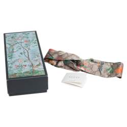 Pre Owned Gucci Beige Tian Print Silk Headband