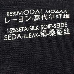 Pre Owned وشاح غوتشي مربع حرير و مودال مطبوع مورد و شعار الماركة مونوغرامي أزرق كحلي