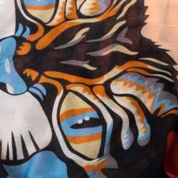 مملوكة مسبقًا وشاح غوتشي حرير ومودال مطبوع نمر بيج