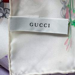 مملوكة مسبقًا وشاح غوتشي مربع حرير متعدد الطباعة متعدد الألوان