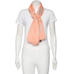 مملوكة مسبقًا Gucci Pink Logo Monogram Modal & Silk Scarf