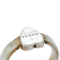 Pre Owned خاتم غوتشي فضة إسترليني على شكل قلب مقاس 15