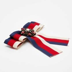 مملوكة مسبقًا Gucci Crystal Faux Pearl Gunmetal Tone Fabric Brooch