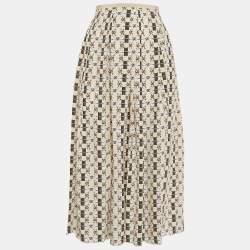Pre Owned Gucci Beige Web Kisses & Logo Monogram Print Silk Pleated Midi Skirt S
