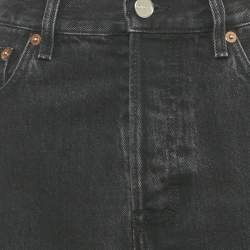 مملوكة مسبقًا بنطلون جينز غوتشي أزرق داكن بتفاصيل قوس قزح بحافة خام خصر 27 إنش مقاس صغير