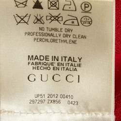 مملوكة مسبقًا بنطلون غوتشي كريب أحمر بواسع مقاس وسط