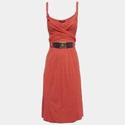 مملوكة مسبقًا فستان غوتشي ميني جيرسي أحمر بحزام صغير (سمول)