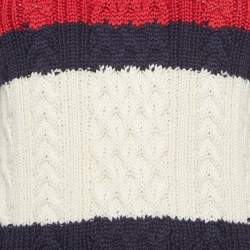 Pre Owned سترة غوتشي بيضاء مخططة ومحاكة بأسلاك لامعة مقاس كبير جدًا (إكس لارج)