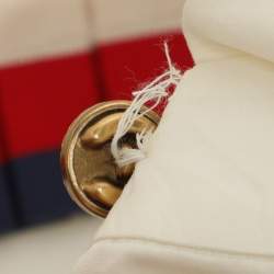 Pre Owned قميص غووتشي قطن مائل للأبيض بكشكشة مقاس صغير