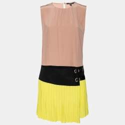 Gucci Nude & Neon Yellow Silk Crepe Pleated Buckled Dress M