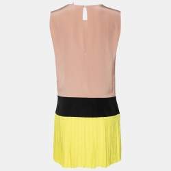 Gucci Nude & Neon Yellow Silk Crepe Pleated Buckled Dress M