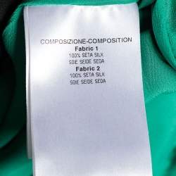 Pre Owned فستان غوتشي حرير أسود وأخضر زمردي بلا ظهر مزين قص ات مفرغة أكمام طويلة مقاس متوسط (ميديوم)