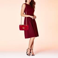 Pre Owned Gucci Red Matelasse Velvet Mini GG Marmont Shoulder Bag