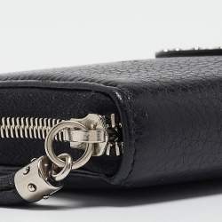 Pre Owned Gucci Black Leather Studded Soho Continental Wallet