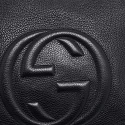 Pre Owned Gucci Black Leather Soho Zip Hobo