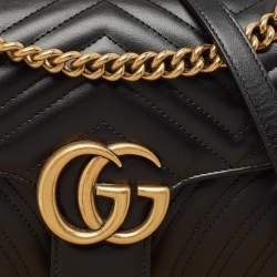 مملوكة مسبقًا Gucci Black Matelassé Leather Small GG Marmont Shoulder Bag