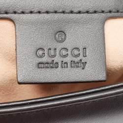 مملوكة مسبقًا Gucci Black Matelassé Leather Small GG Marmont Shoulder Bag