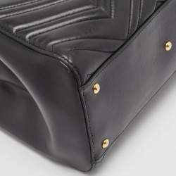 مملوكة مسبقًا حقيبة يد غوتشي جي جي مارمونت جلد ماتيلاس أسود صغيرة