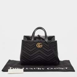 مملوكة مسبقًا حقيبة يد غوتشي جي جي مارمونت جلد ماتيلاس أسود صغيرة