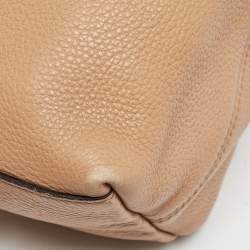 Pre Owned Gucci Beige Leather Medium Soho Chain Tote