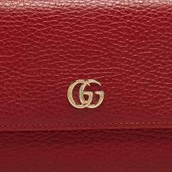 Pre Owned Gucci Red Leather Double G Flap Continental Wallet
