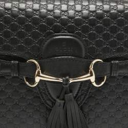 مملوكة مسبقًا Gucci Black Microguccissima Leather Medium Emily Chain Shoulder Bag