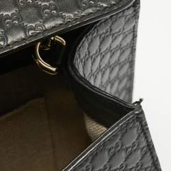 مملوكة مسبقًا Gucci Black Microguccissima Leather Medium Emily Chain Shoulder Bag