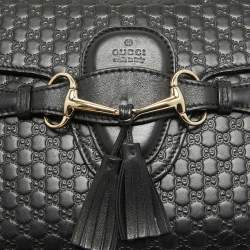 مملوكة مسبقًا Gucci Black Microguccissima Leather Medium Emily Chain Shoulder Bag