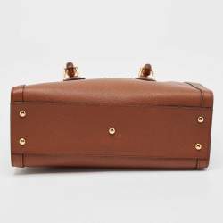 مملوكة مسبقًا حقيبة يد توتس غوتشي ديانا جلد أخضر صغيرة