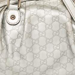 Pre Owned Gucci Silver Guccissima Leather Sukey Satchel