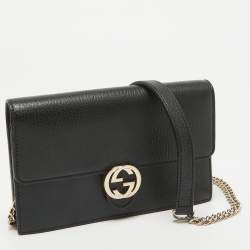 Gucci Black Leather Leather Interlocking G Wallet On Chain