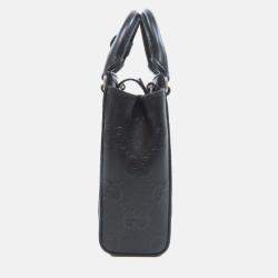 Gucci calf leather GG embossed handbag