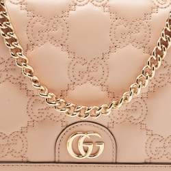 مملوكة مسبقًا Gucci Rose Beige GG Matelasse Leather Wallet On Chain