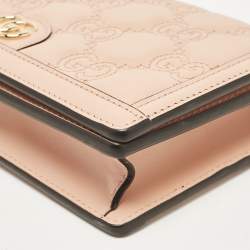 مملوكة مسبقًا Gucci Rose Beige GG Matelasse Leather Wallet On Chain
