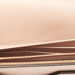 مملوكة مسبقًا Gucci Rose Beige GG Matelasse Leather Wallet On Chain