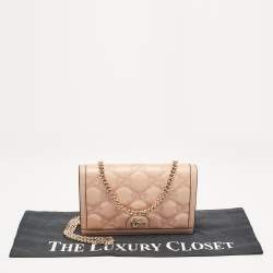 مملوكة مسبقًا Gucci Rose Beige GG Matelasse Leather Wallet On Chain