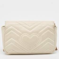 Pre Owned Gucci Off White Matelassé Leather Super Mini GG Marmont Shoulder Bag