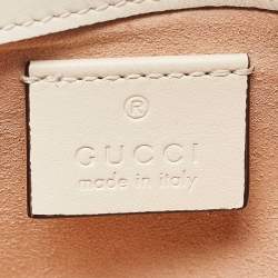 مملوكة مسبقًا Gucci Off White Matelassé Leather Super Mini GG Marmont Shoulder Bag